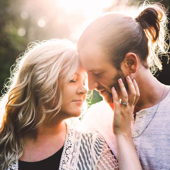 Meet your Posher, Erica - Picture 2 of 2